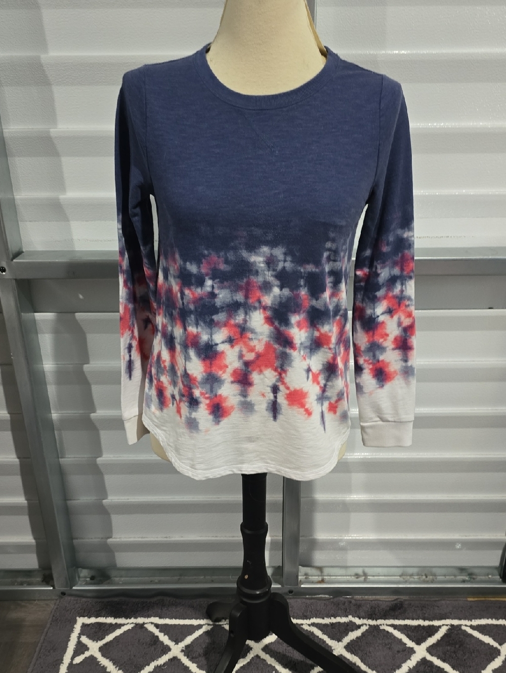 Sonoma Women’s Navy Tie-Dye Crewneck Long Sleeve Top Size Small
